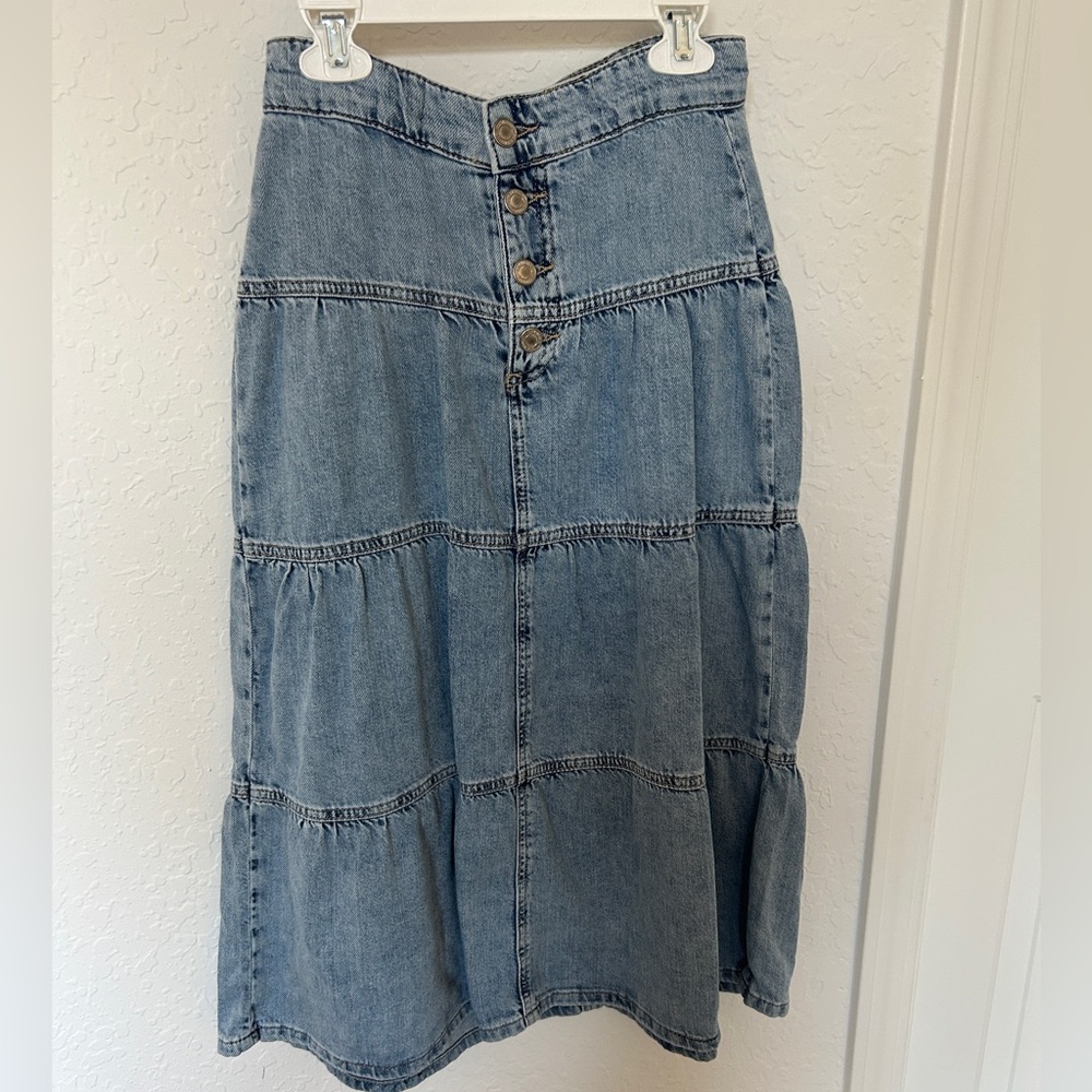 Zara (Girls) Denim Button-Front A-Line Skirt, Girls Size 10